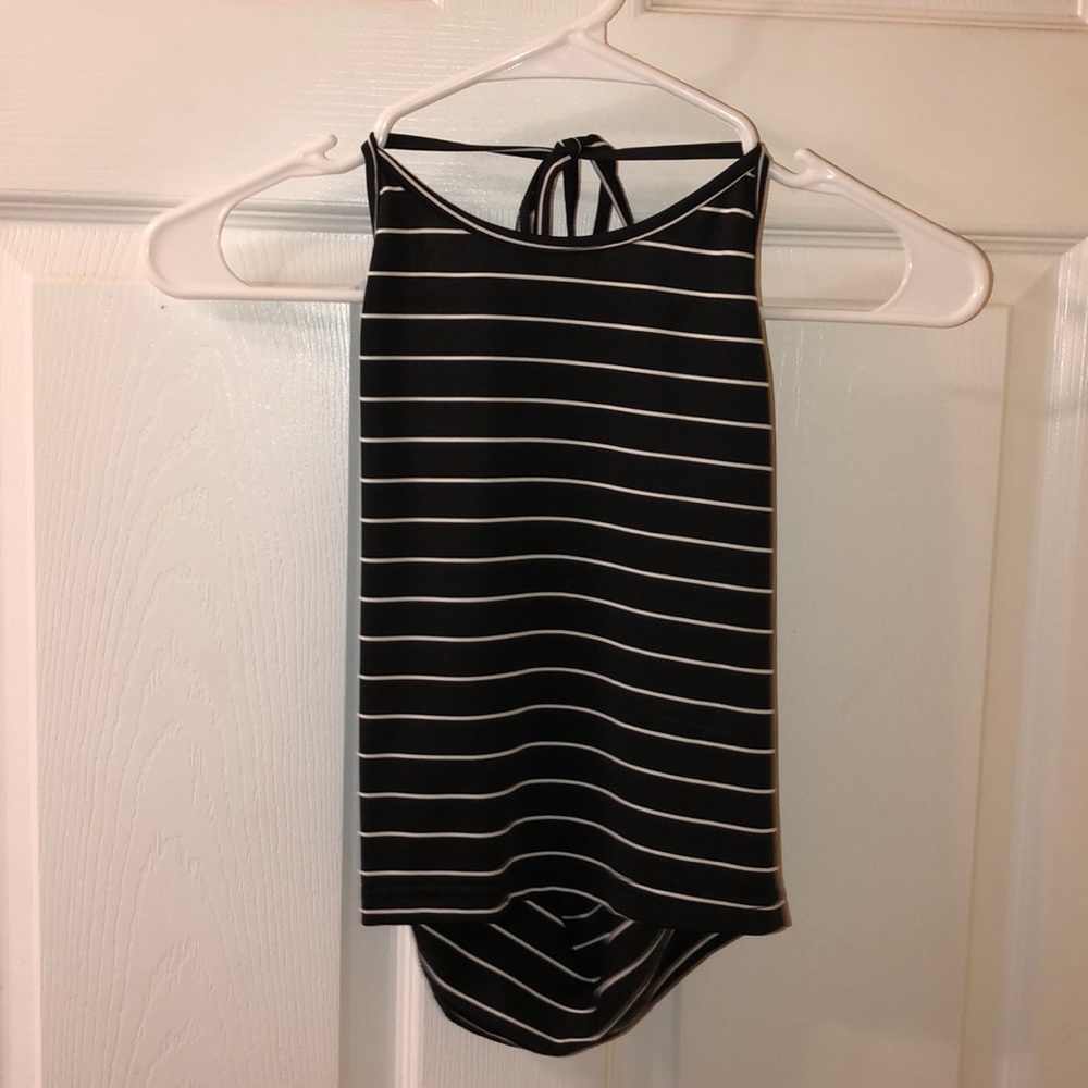crop top